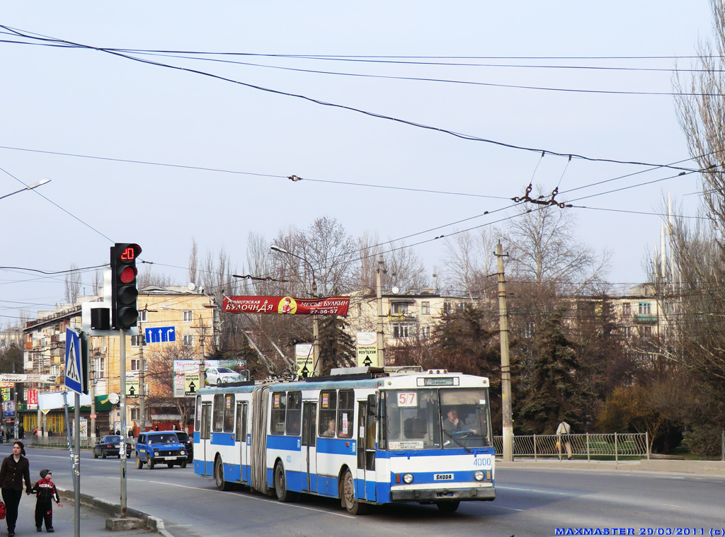 Крымский троллейбус, Škoda 15Tr02/6 № 4000