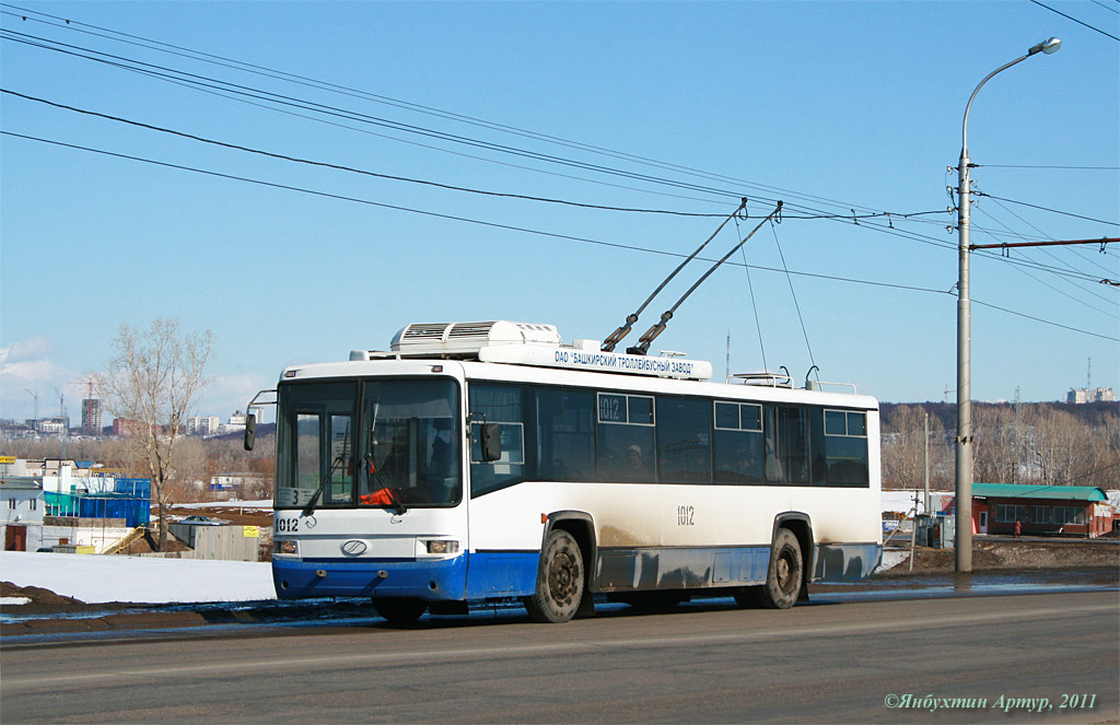 Уфа, БТЗ-52767Р № 1012