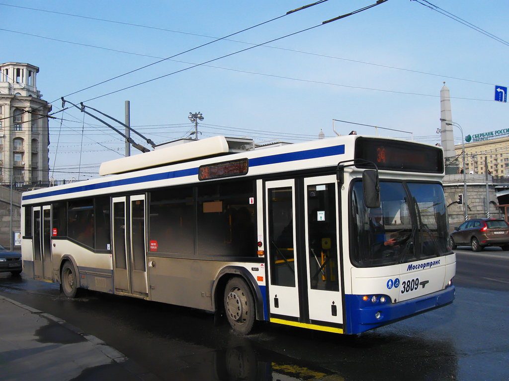 Москва, СВАРЗ-МАЗ-6235.00 № 3809