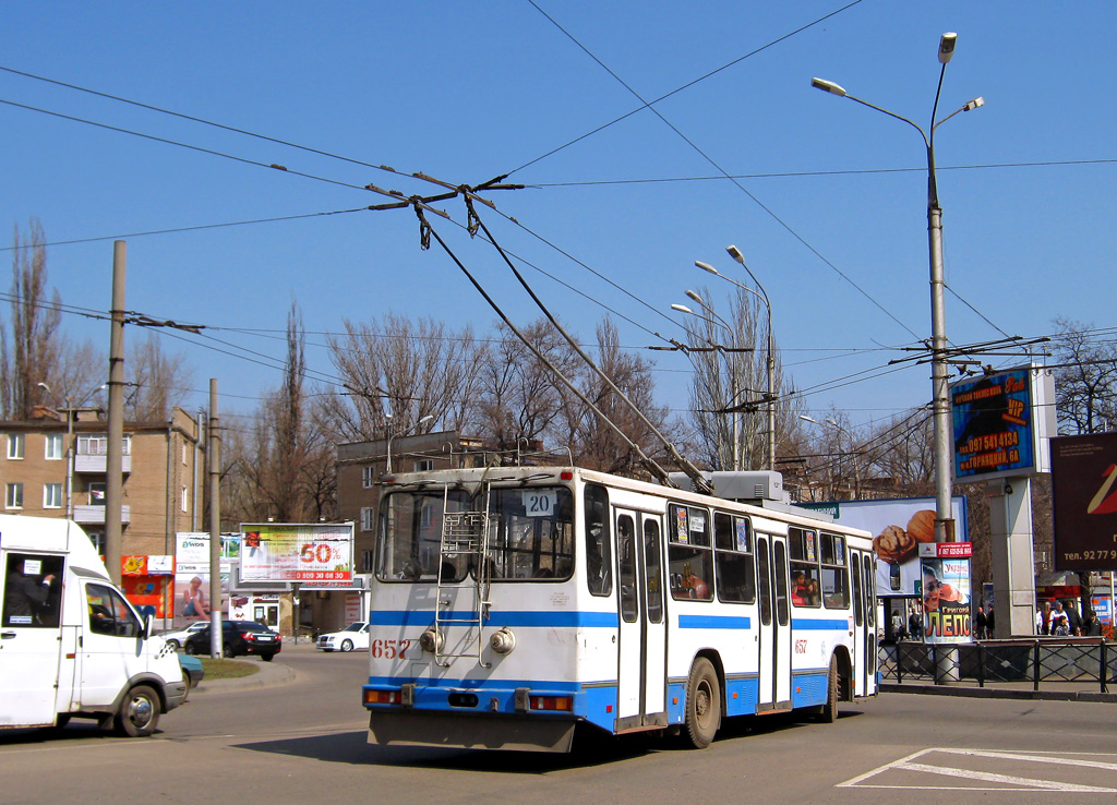 Кривой Рог, ЮМЗ Т2 мод. 7 № 657