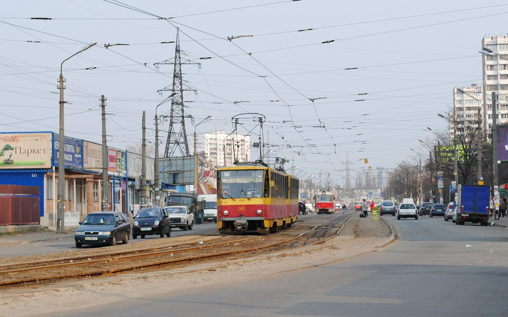 Киев, Tatra T6B5SU № 041