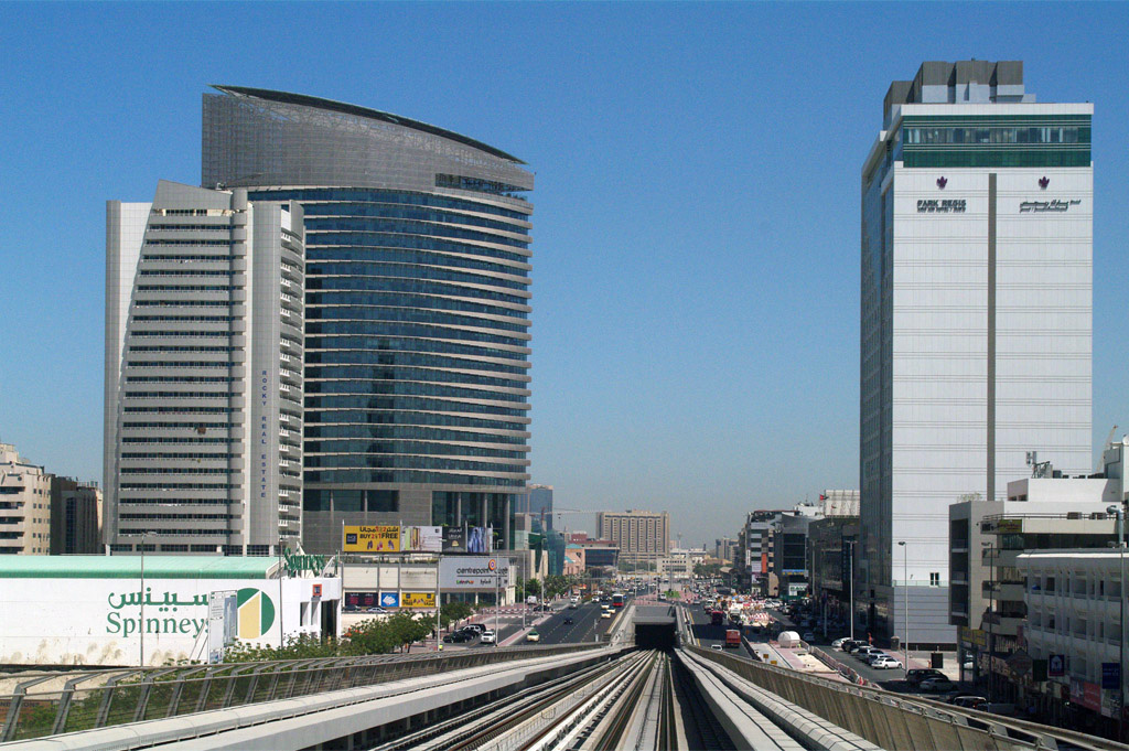 Dubai — Metro — Red Line; Dubai — Metro — Tracks and infrastructure