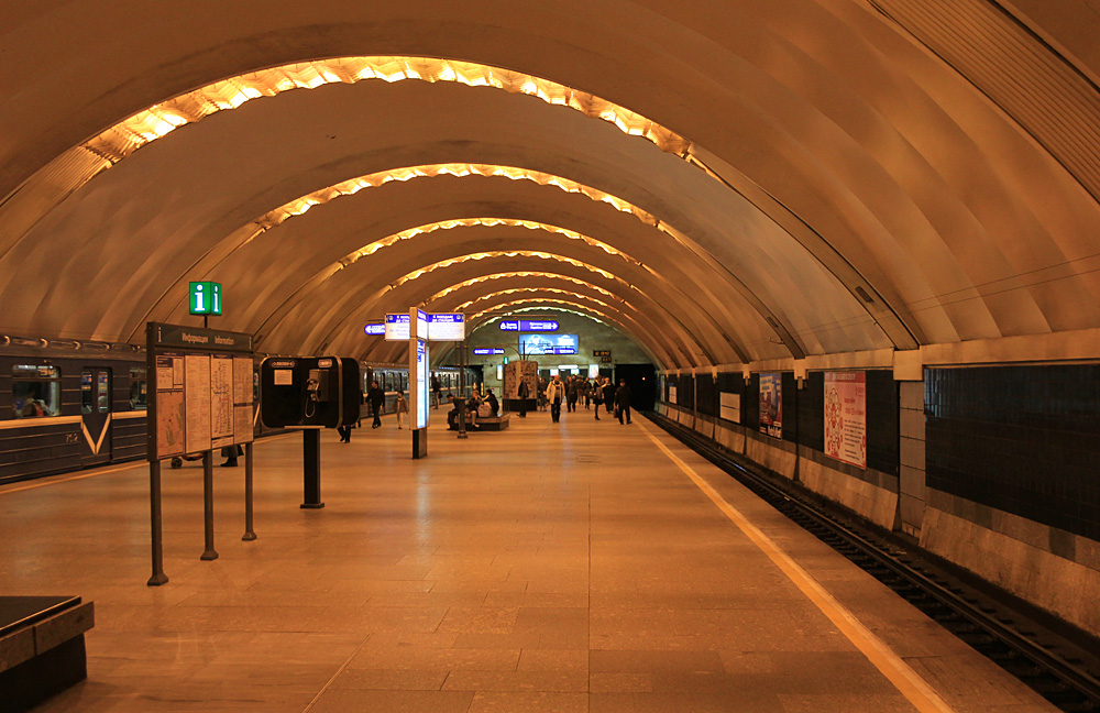 Санкт-Петербург — Метрополитен — Линия 2