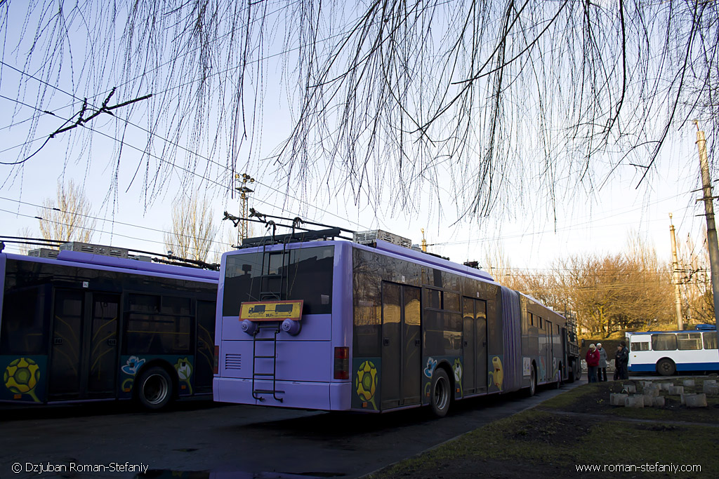 Donețk, LAZ E301A1 Nr. 2304; Donețk — Trolleybuses without numbers