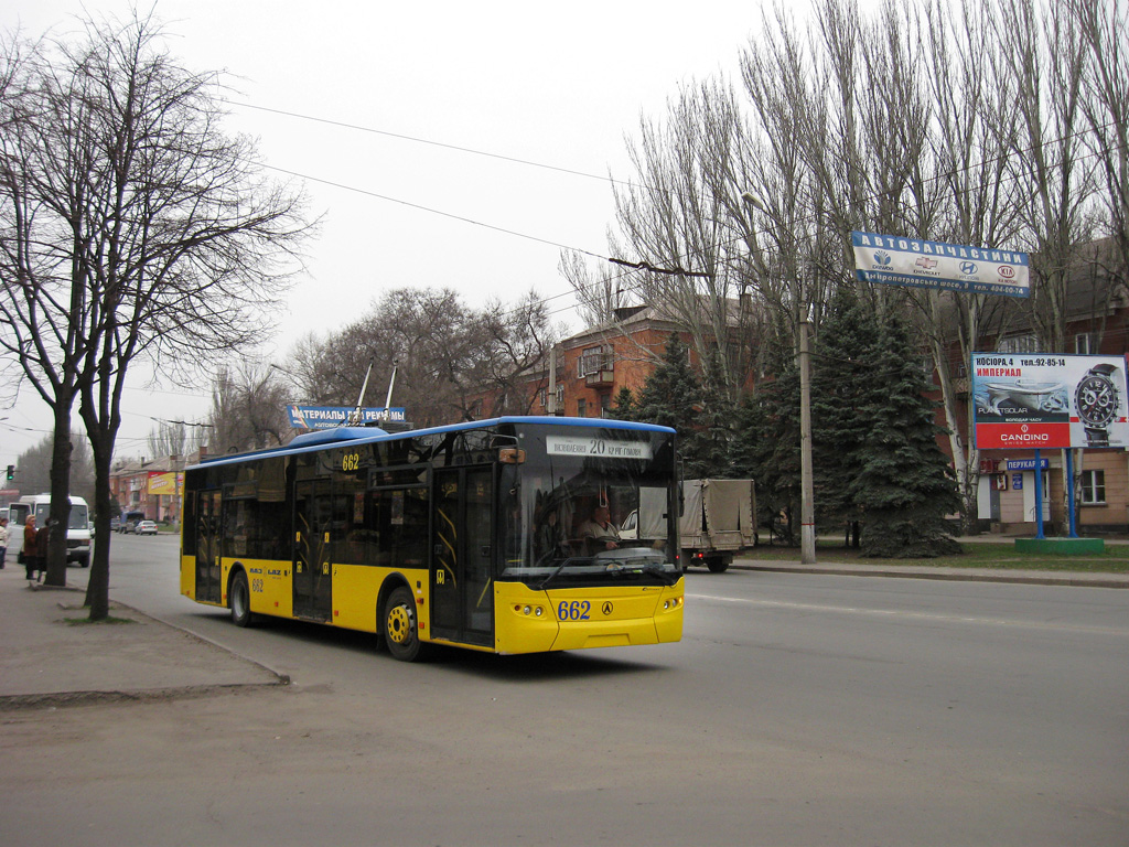 Кривой Рог, LAZ E183D1 № 662