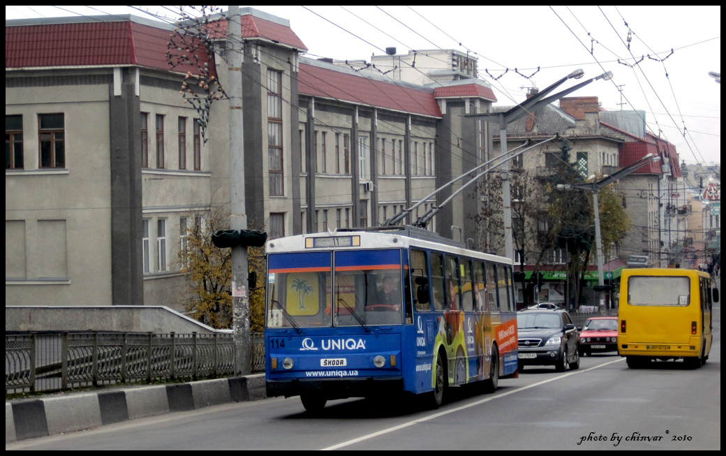Тернополь, Škoda 14Tr89/6 № 114