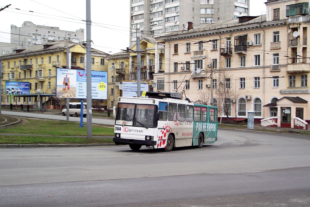 Dnipro, YMZ T1R (Т2P) # 2044