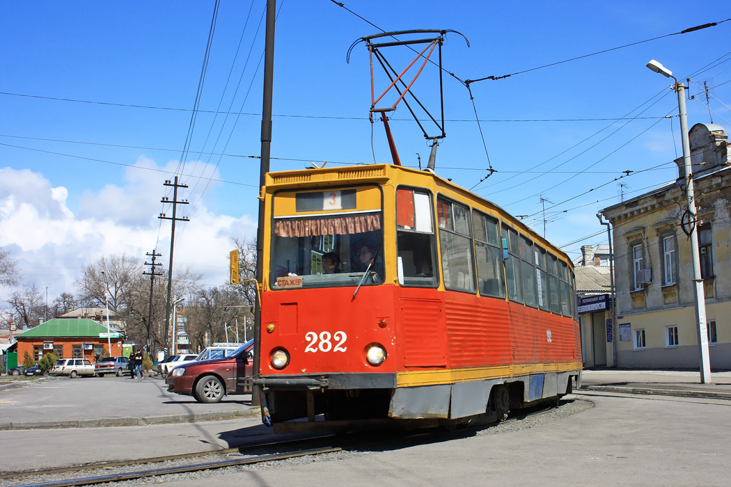 Taganrog, 71-605 (KTM-5M3) Nr. 282