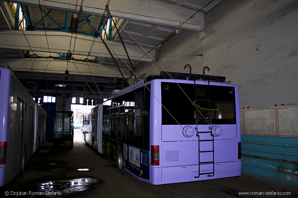 Donețk, LAZ E301A1 Nr. 2308; Donețk — Trolleybuses without numbers