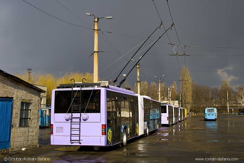 Donețk, LAZ E301A1 Nr. 2308; Donețk — Trolleybuses without numbers