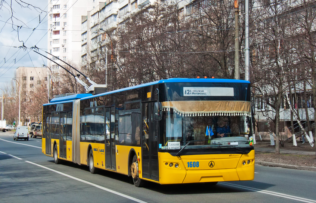 基辅, LAZ E301D1 # 1608