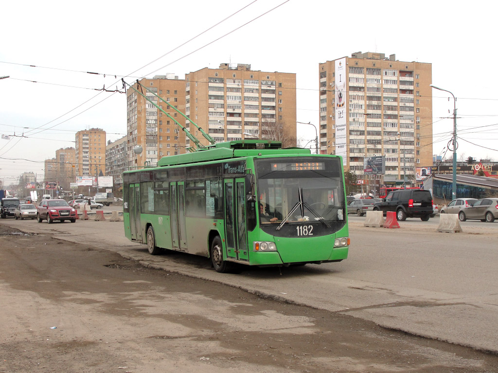 Казань, ВМЗ-5298.01 «Авангард» № 1182
