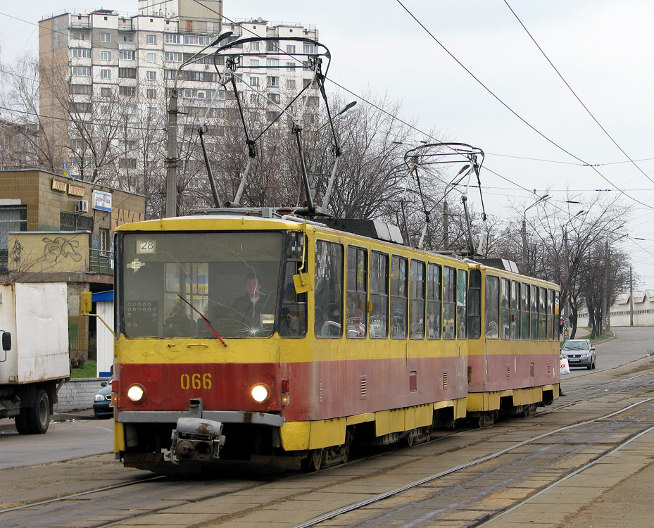 Киев, Tatra T6B5SU № 066