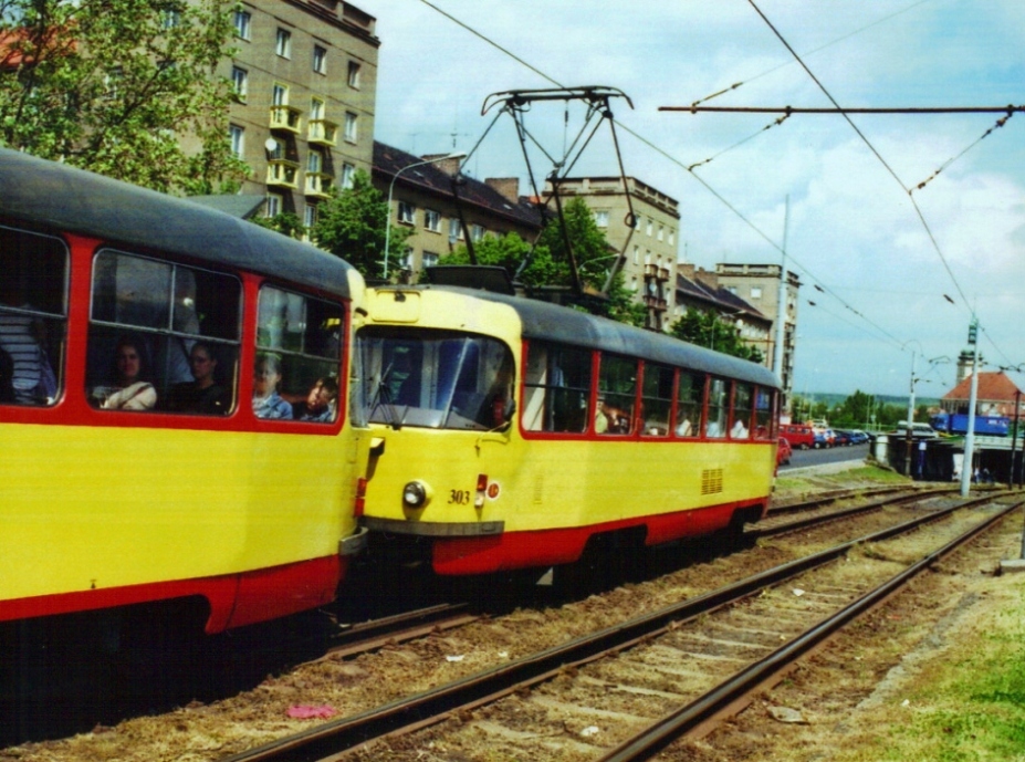 Мост ― Литвинов, Tatra T3M.3 № 303