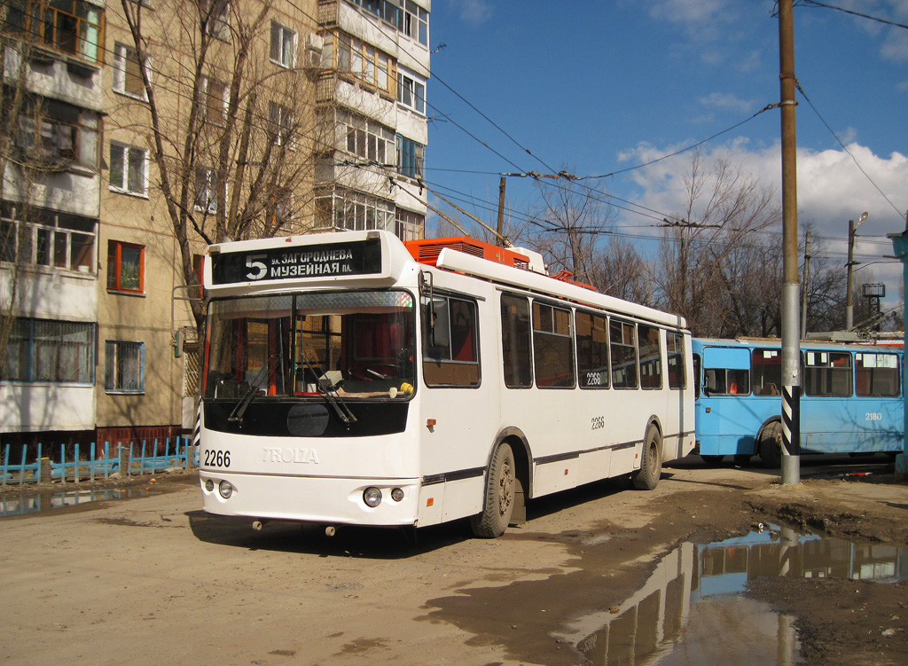 Saratov, ZiU-682G-016.02 Nr. 2266