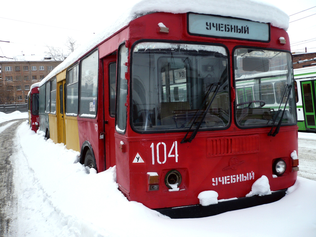 Челябинск, ЗиУ-682Г [Г00] № 104