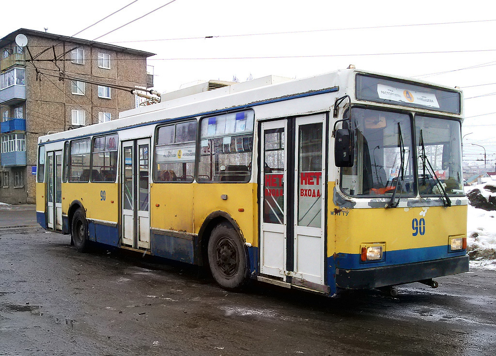 Rybinsk, VMZ-5298.00 (VMZ-375) č. 90