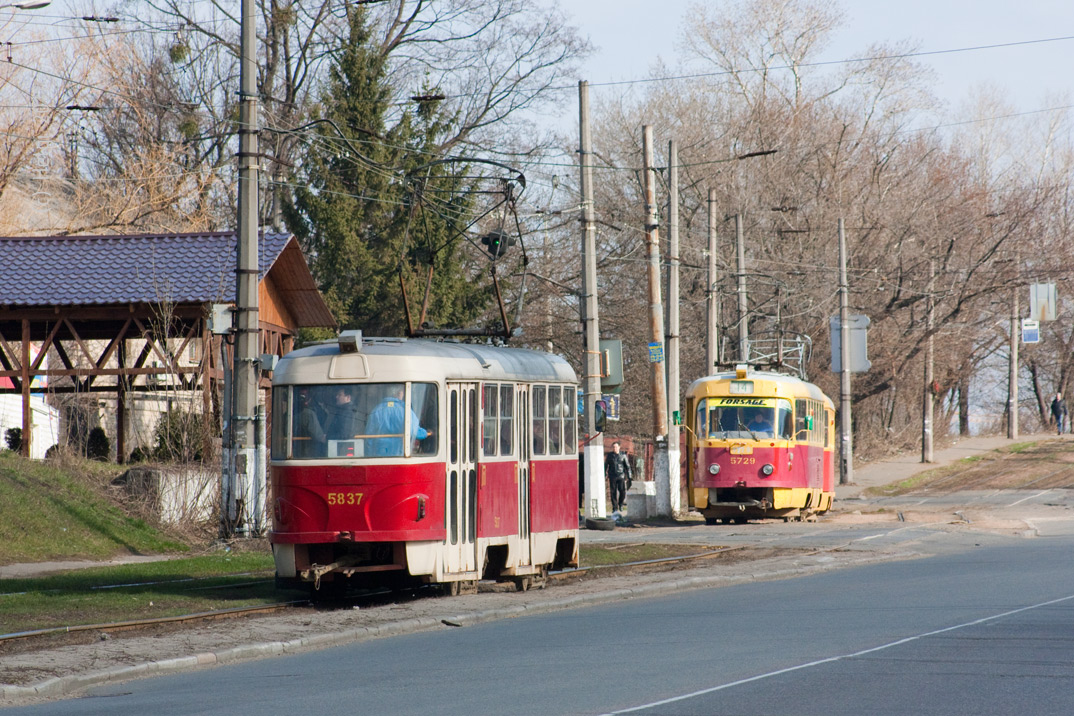 Киев, Tatra T3SU № 5837
