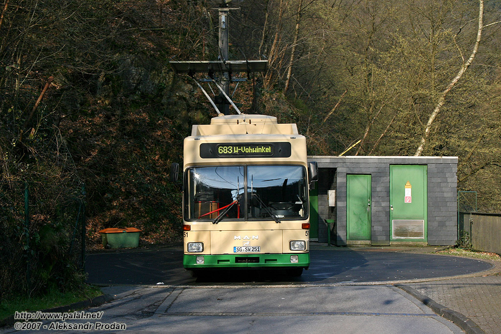 Solingen, MAN/Gräf & Stift 860 SL172HO č. 51; Solingen — Trolejbusová točna Unterburg