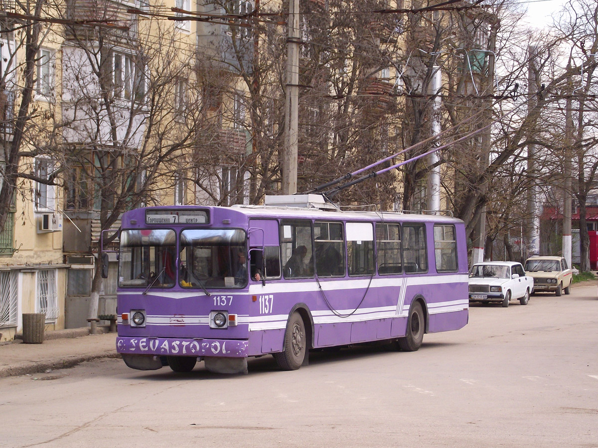 Севастополь, ЗиУ-682В [В00] № 1137