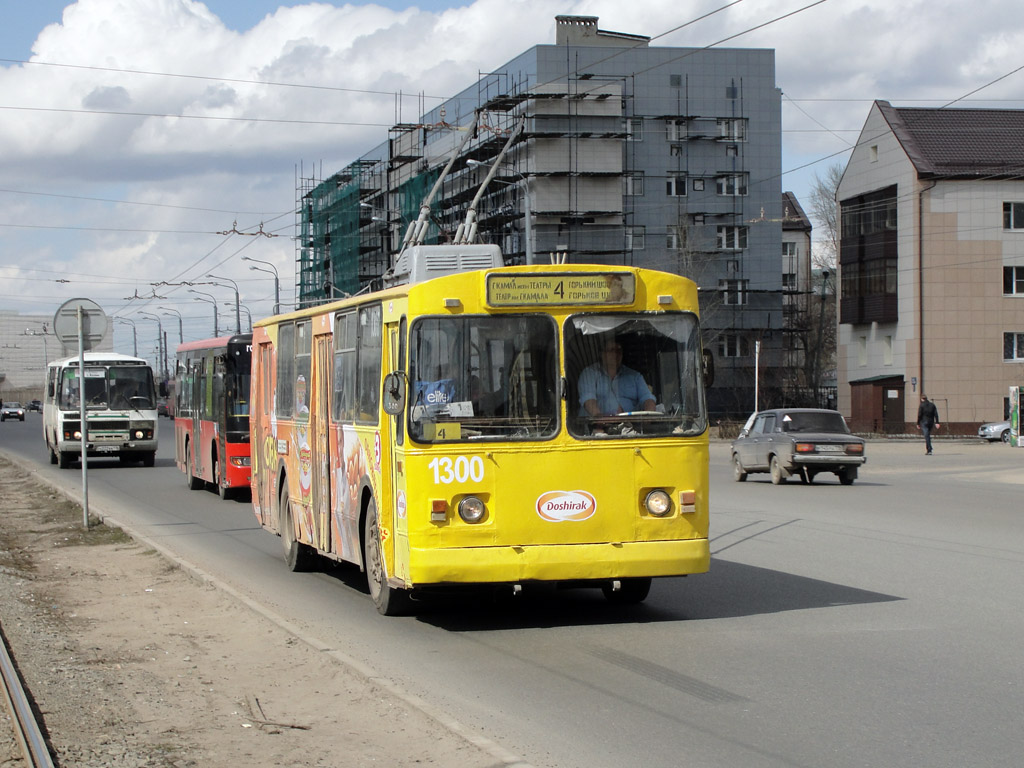 Казань, ЗиУ-682В № 1300