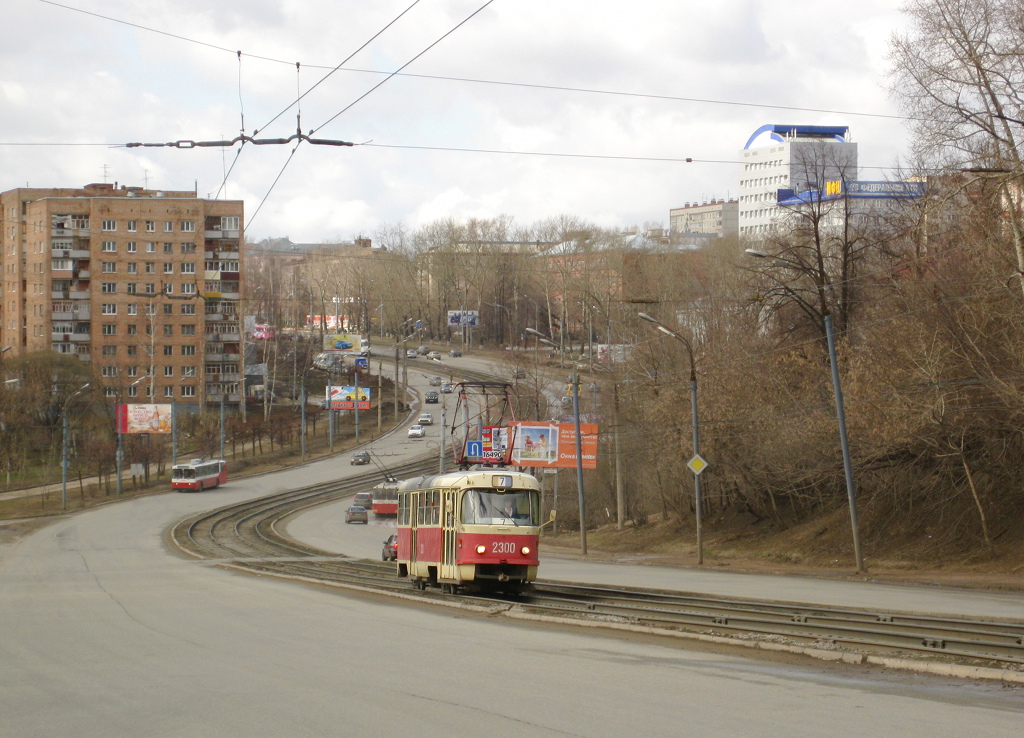 Ižkar, Tatra T3SU # 2300
