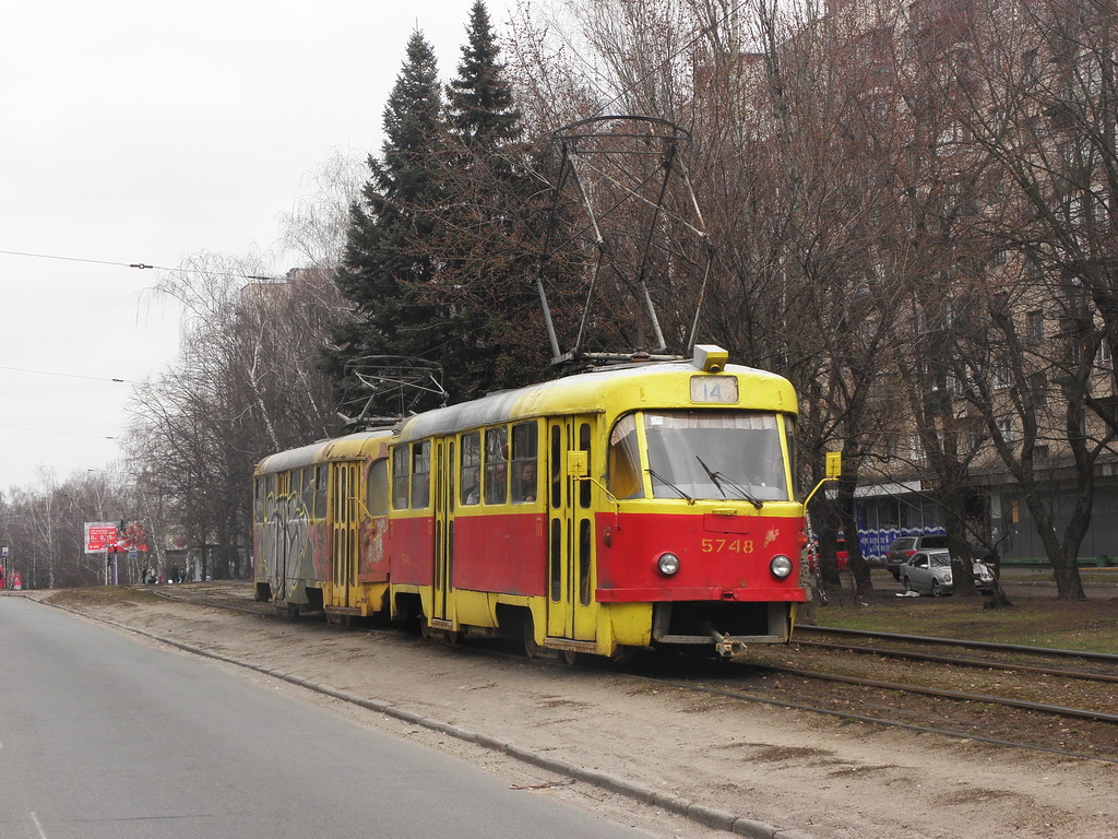 Киев, Tatra T3SU № 5748