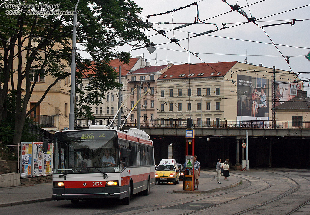 Брно, Škoda 21Tr № 3025