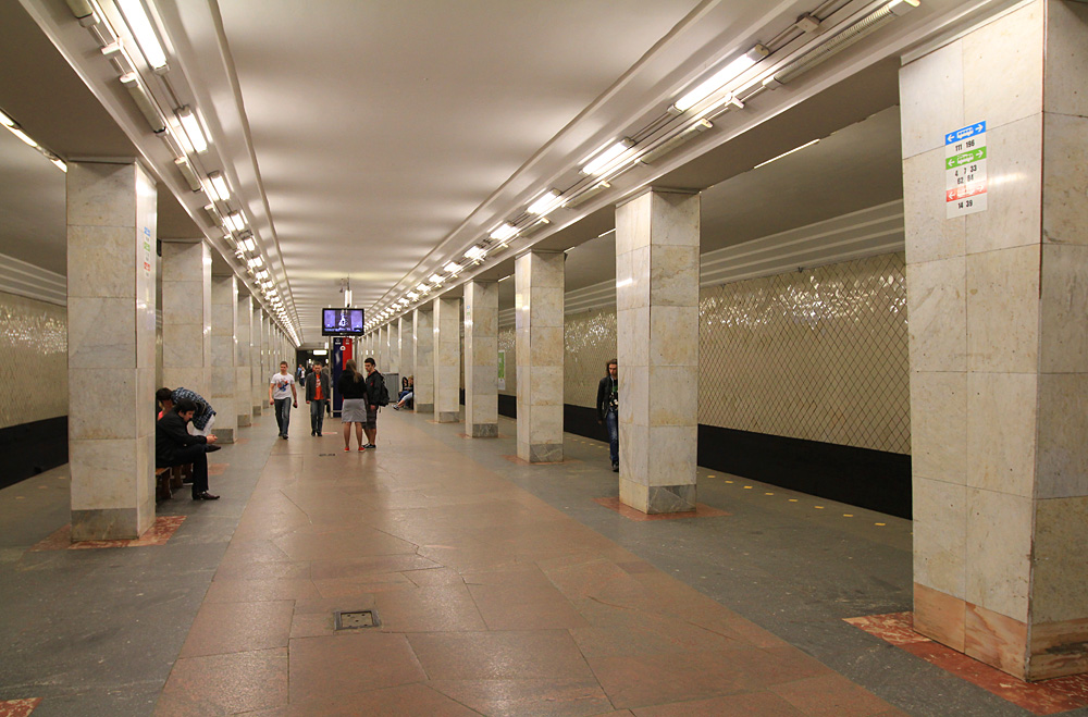 Москва — Метрополитен — [6] Калужско-Рижская линия