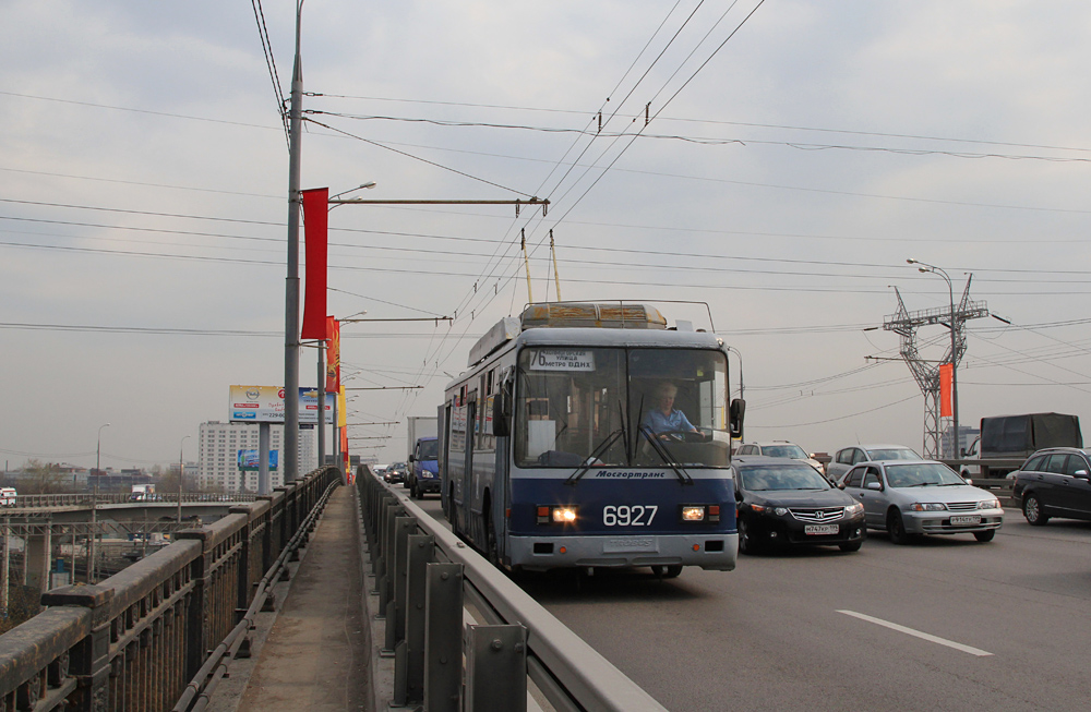 Moszkva, BTZ-52761R — 6927