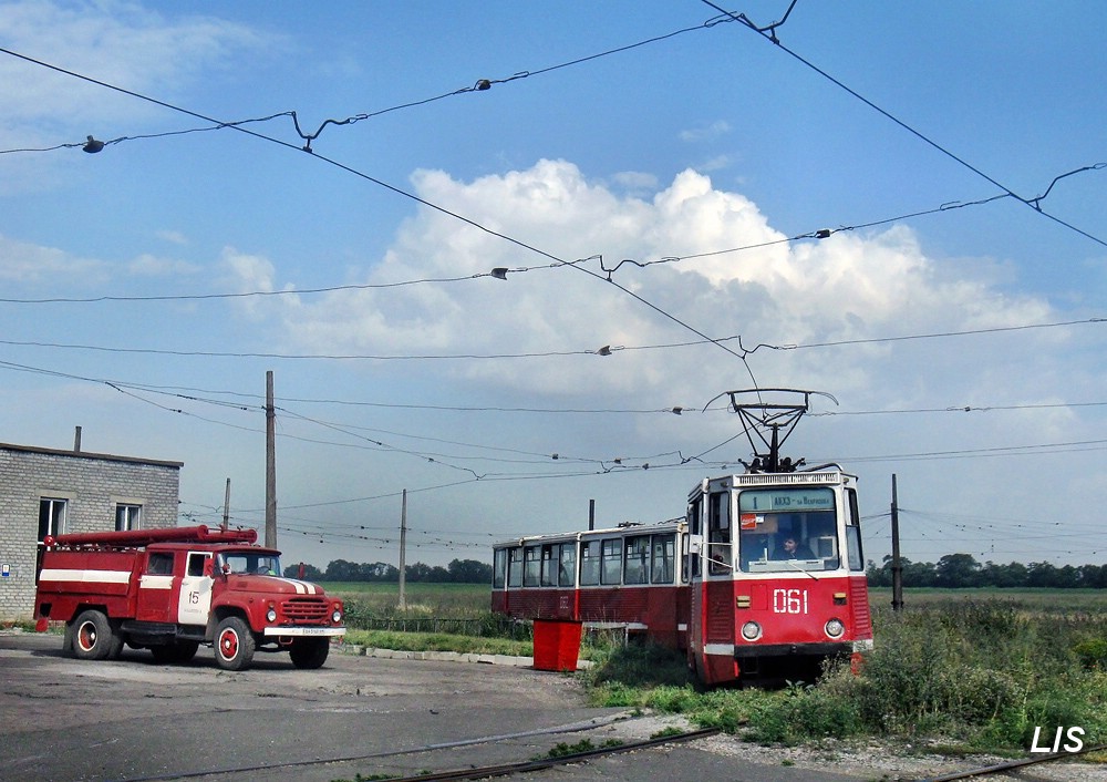 Авдеевка, 71-605 (КТМ-5М3) № 061