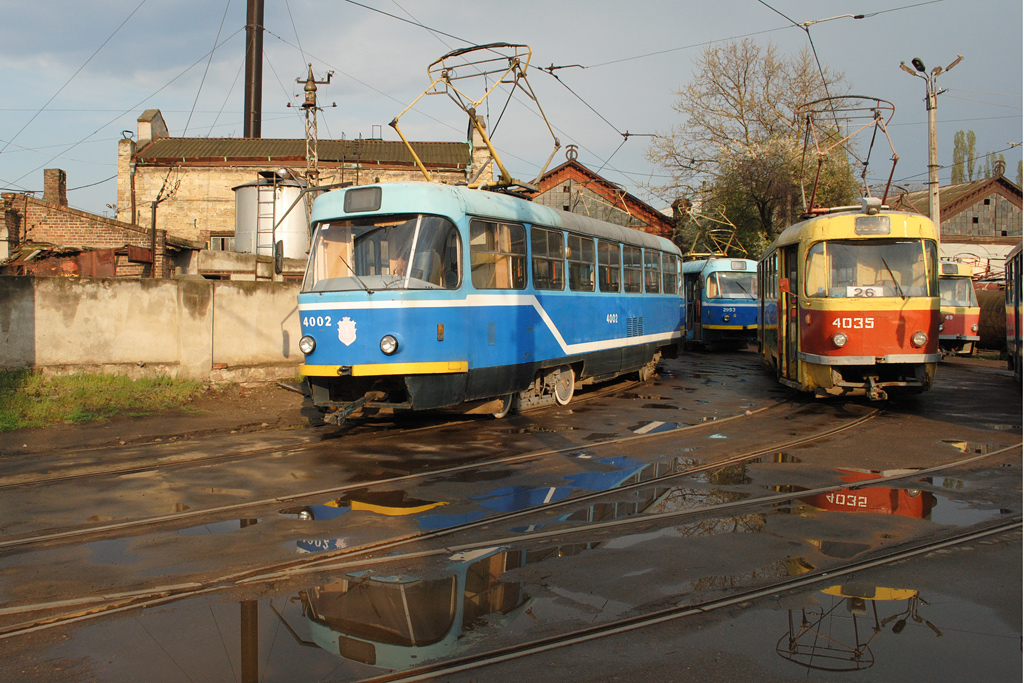 Одесса, Tatra T3R.P № 4002; Одесса, Tatra T3SU № 4035