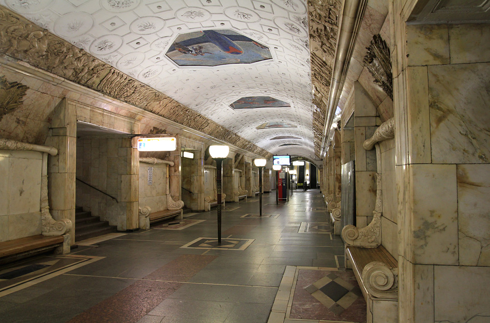 Москва — Метрополитен — [2] Замоскворецкая линия