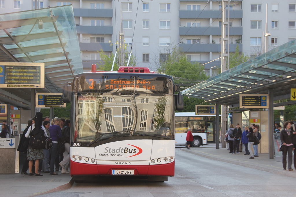 Зальцбург, Solaris Trollino III 18 AC № 306