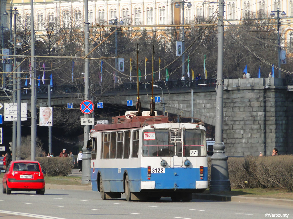 Москва, ЗиУ-682Г-016.02 (с широкой 1-й дверью) № 3122