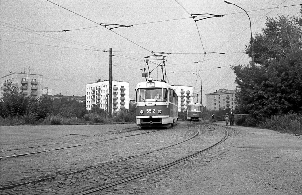Москва, Tatra T3SU № 5512