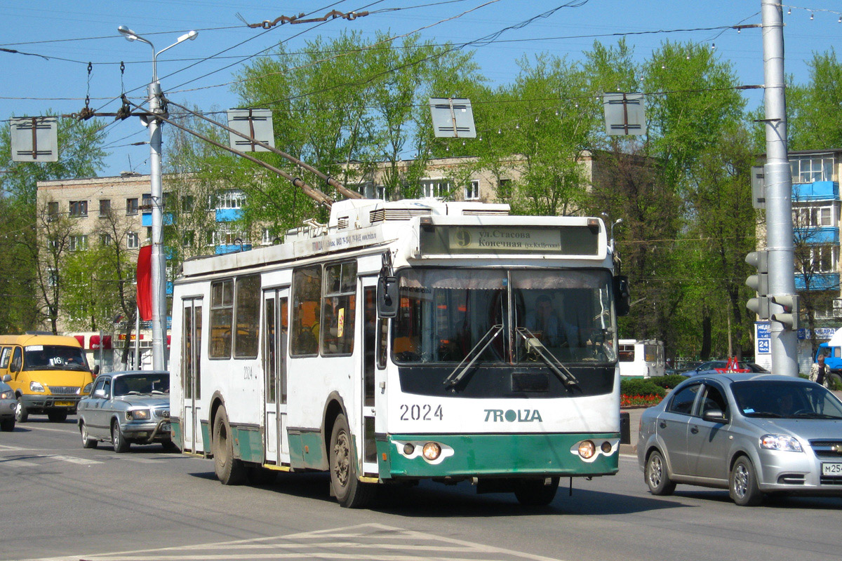 Пенза, ЗиУ-682Г-016.02 № 2024