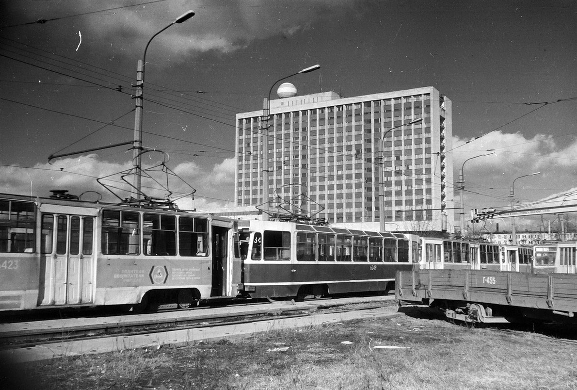 Санкт-Петербург, ЛМ-68М № 6423; Санкт-Петербург, ЛМ-68 № 6249; Санкт-Петербург, ЛМ-47 № Г-455