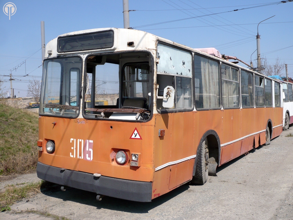 Челябинск, ЗиУ-682В [В00] № 305