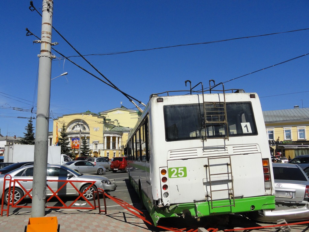Ярославль, ЛиАЗ-5280 (ВЗТМ) № 25; Ярославль — Происшествия