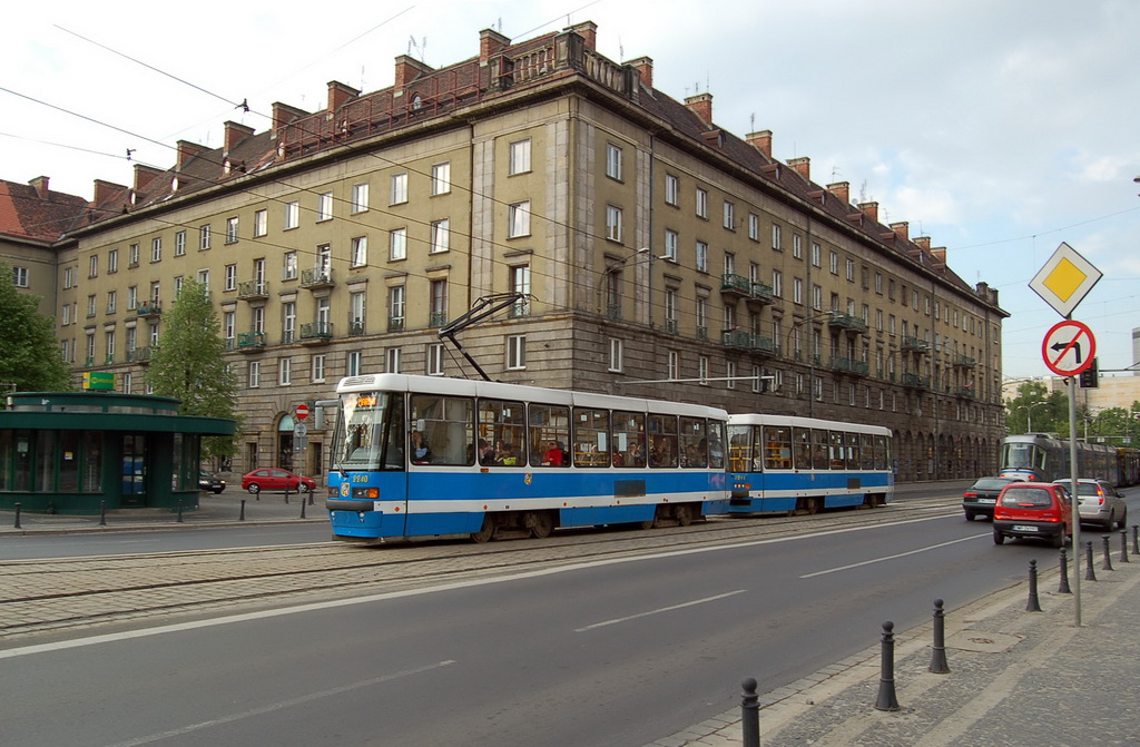 Вроцлав, Konstal 105NWr № 2240