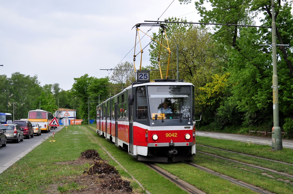 Прага, Tatra KT8D5 № 9042