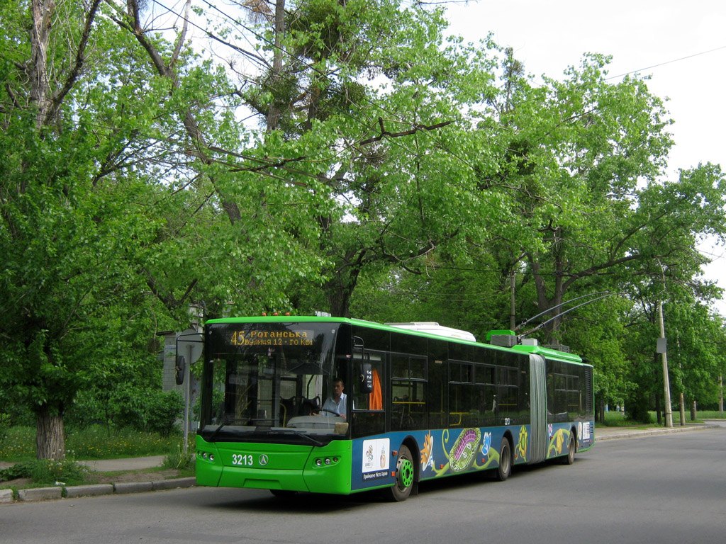 Харьков, ЛАЗ E301D1 № 3213