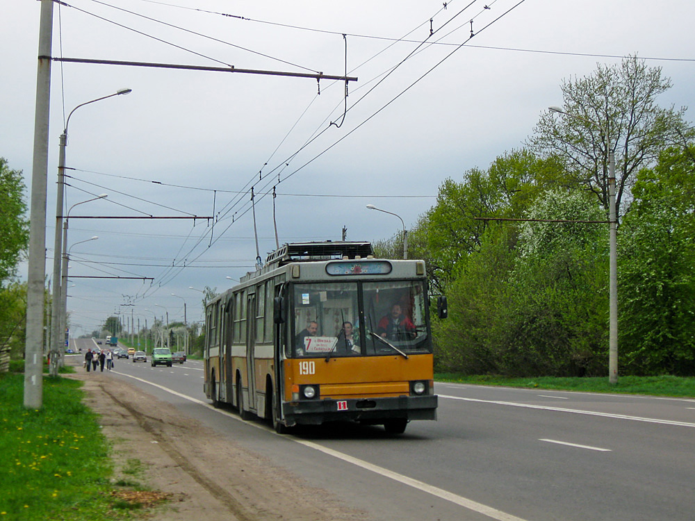 Луцк, ЮМЗ Т1 № 190; Луцк — Проводное воскресение, маршруты на с. Гаразджа