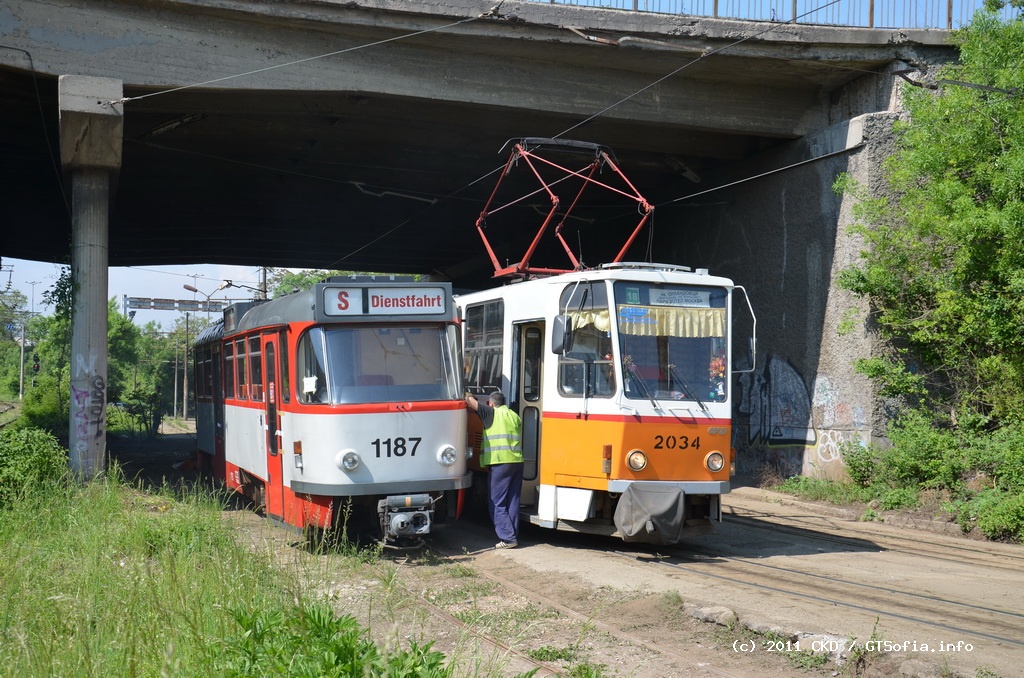 София, Tatra T4DC № 1187; София, Tatra T6A2B № 2034; София — Доставка и разтоварване на T4D-C от Хале — юли 2011 г.