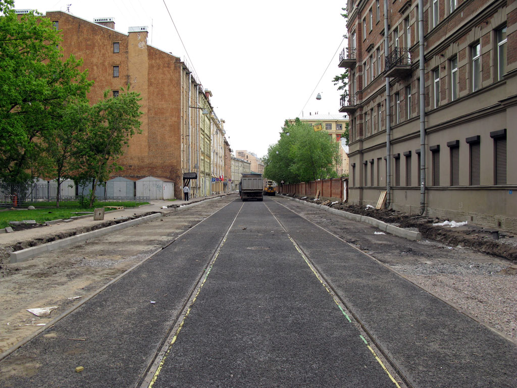 Saint-Petersburg — Track repairs