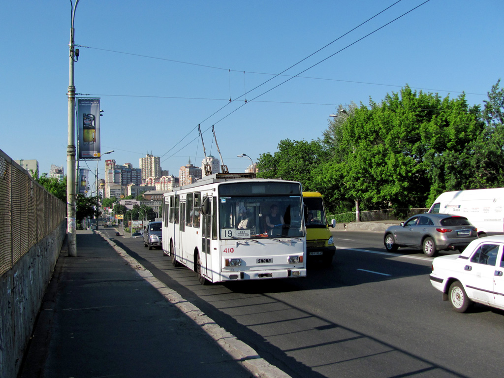 Киев, Škoda 14Tr17/6M № 410