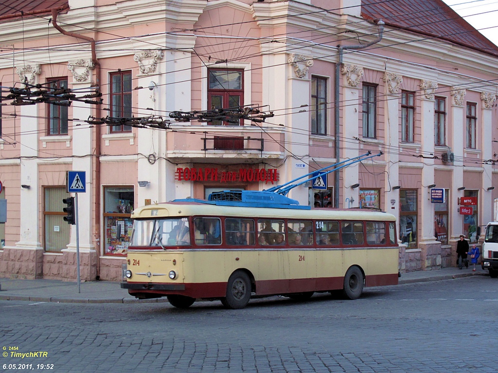 Черновцы, Škoda 9TrH27 № 214