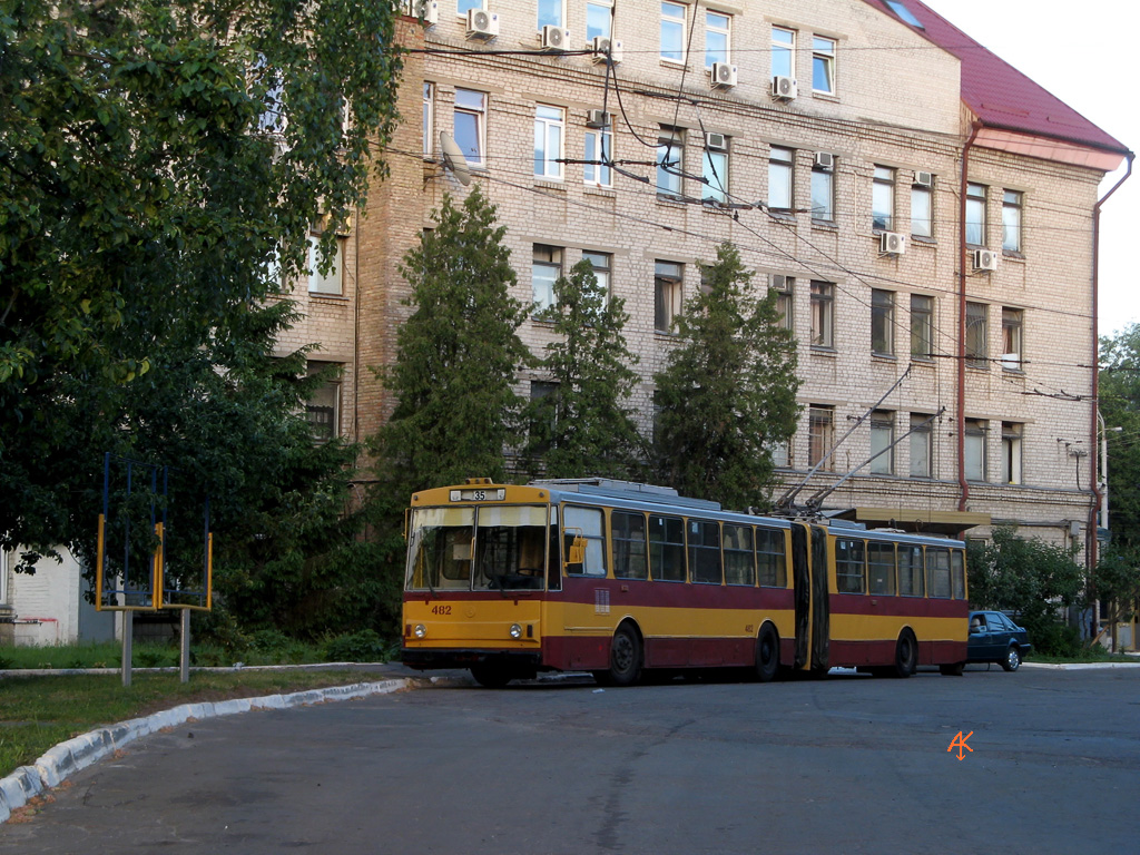 Киев, Škoda 15Tr03/6 № 482