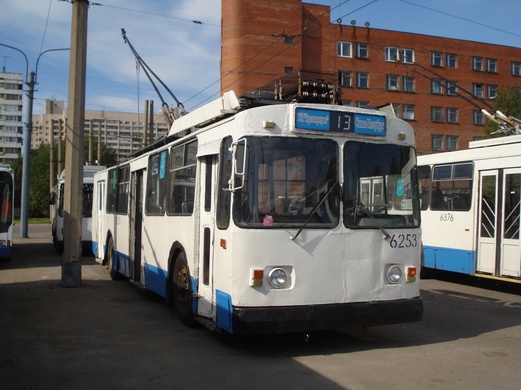 Санкт-Петербург, ЗиУ-682В [В00] № 6253